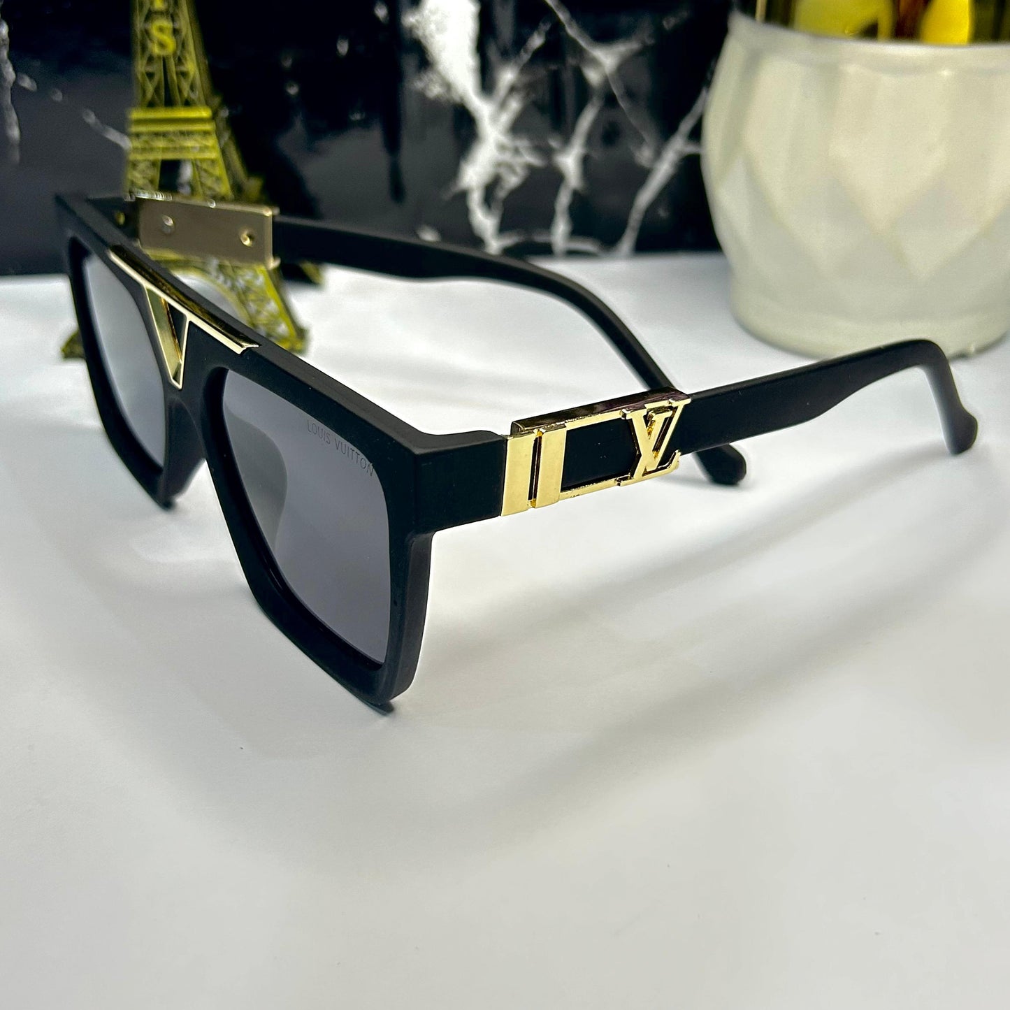 Black Trending Glasses